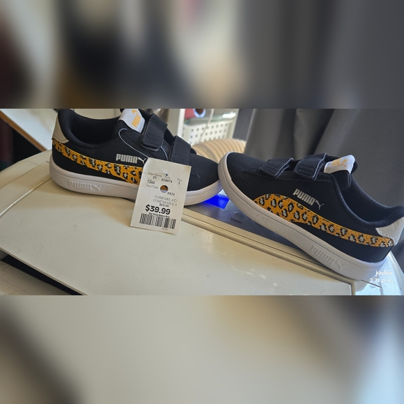 Puma Black Sneakers with Yellow Leopard Detail - Picture 1 of 3